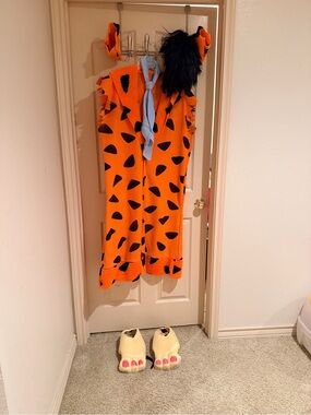 Rubie’s Fred Flintstone Costume Adult XL Complete Wig Feet
